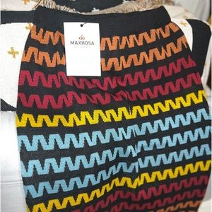 MaxHosa by LADUMA, Size Large Skirt. Brand-new